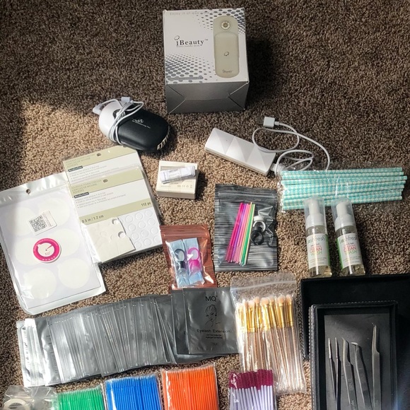 Lash extension supplies - Picture 3 of 5